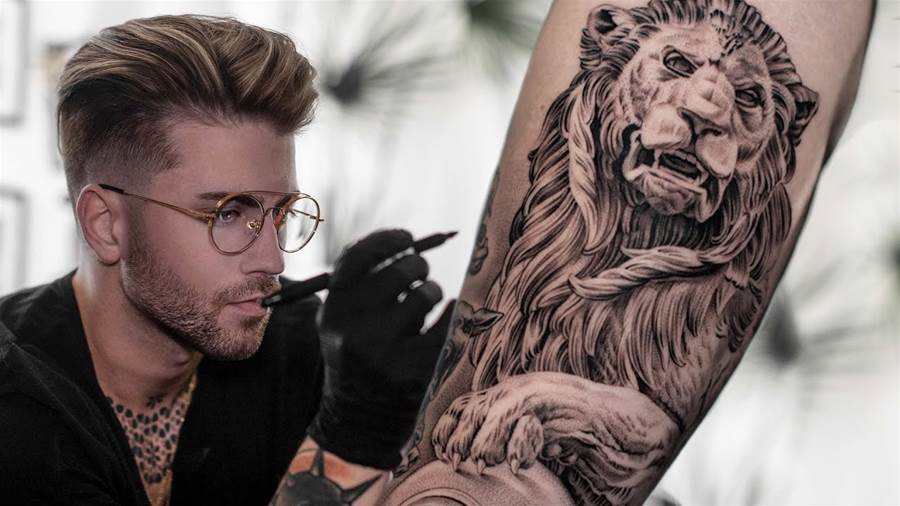 TimeLapsed Inking Majestic Lion Statue Comes Alive Through Tattoo
